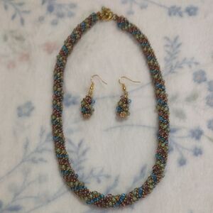 Gold and Blue Russian Spiral Necklace Set